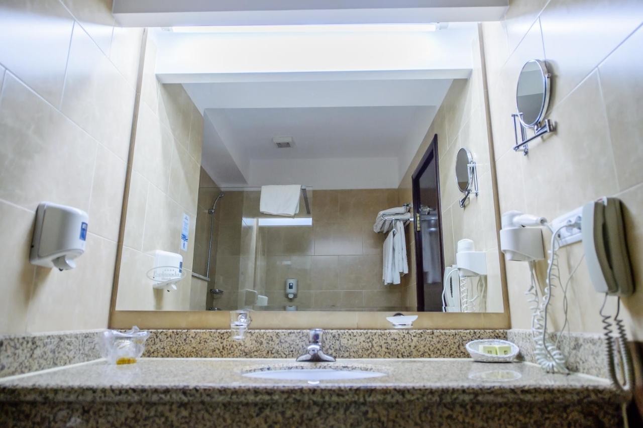 Hotel Esplanada Тулча Экстерьер фото