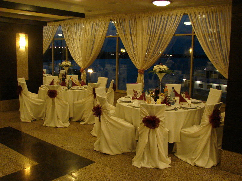 Hotel Esplanada Тулча Экстерьер фото